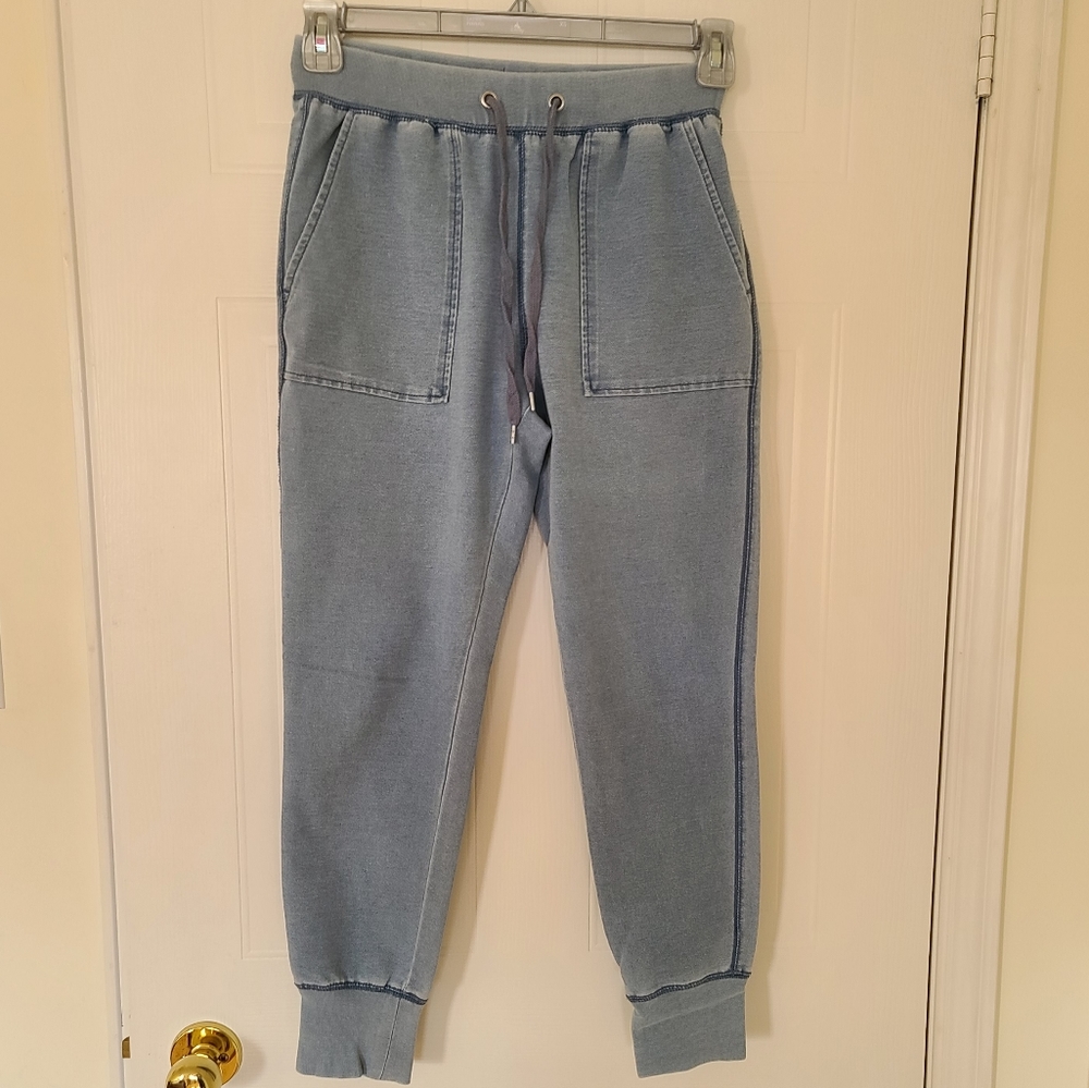 GU Pull-On Joggers. Light Blue. Medium.